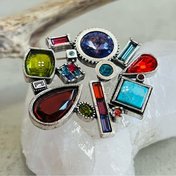 Patricia Locke 2012 Synthesis Crystal Brooch - Picture 15 of 16